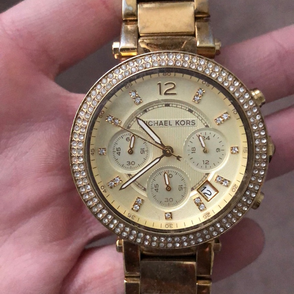 Michael kors gold watch